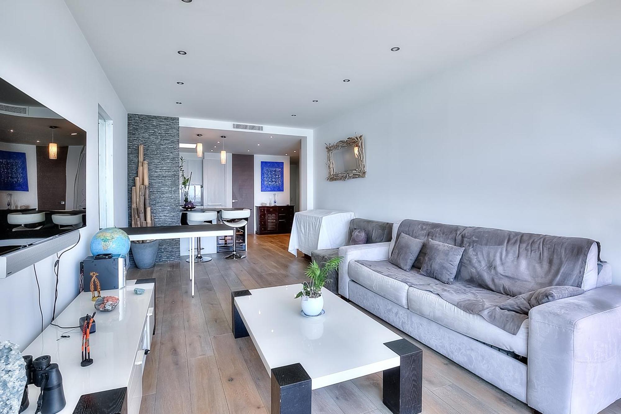 Apartamento Le Florentina, Dernier Etage Avec Terrasse, Vue Sur La Baie Des Anges Niza Exterior foto